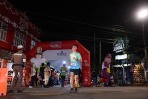 BIB: 
                            <button type="button" onclick="openModal(26258013)" class="btn btn-primary btn-sm float-right btn-popup" data-toggle="modal" data-target=".modal-high-quality">
                        <i class="fas fa-shopping-cart"></i> Add to Cart
                    </button>
                                            <button type="button" onclick="isThisMe(26258013, true)" class="btn btn-success btn-sm float-right btn-popup btn-isme hidden" data-toggle="tooltip" data-placement="bottom" title="นี่คือรูปของคุณใช่ไหม คลิกที่นี่เพื่อเอาเข้าอัลบั้ม">
                        <i class="fas fa-plus"></i> Add to album
                    </button>
                    <button type="button" onclick="isThisMe(26258013, false)" class="btn btn-warning btn-sm float-right btn-popup btn-isnotme hidden">
                        <i class="fas fa-ban"></i> Remove from album
                    </button>